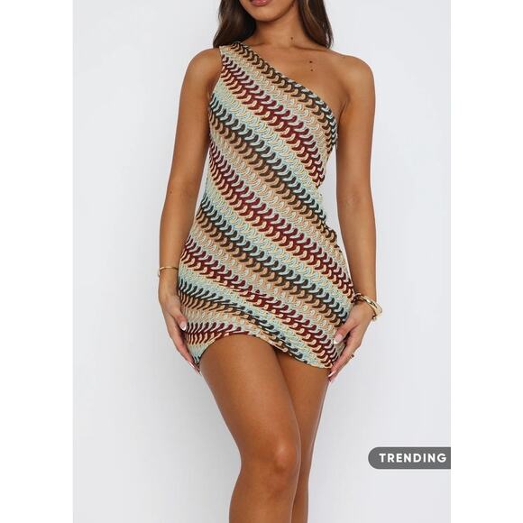 White Fox Mini Dress One Shoulder Go Loco Autumn Size XS Blue Tan Red - Picture 5 of 6